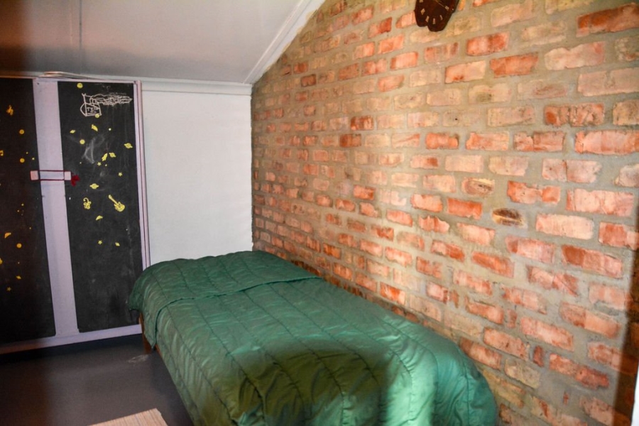 6 Bedroom Property for Sale in Klawer Western Cape